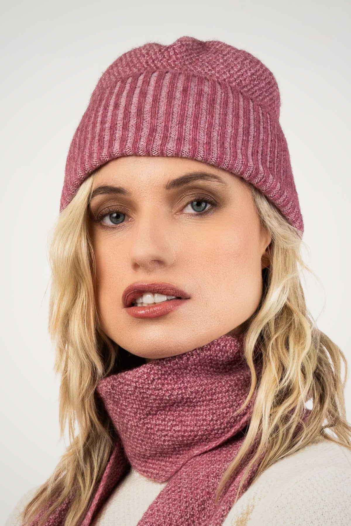 Moss Stitch Plated Possum Merino Beanie